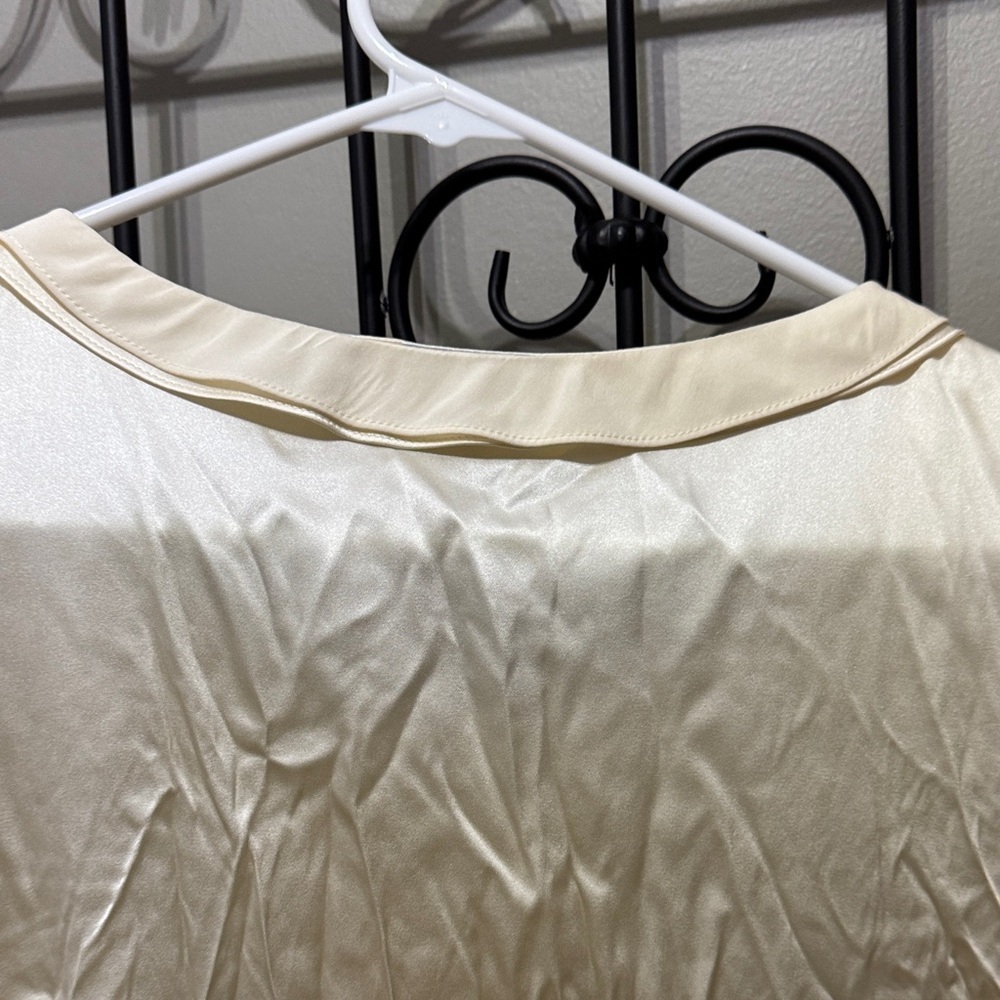 Talbots Cream Sleeveless Ruffle-Front silk - Picture 9 of 9